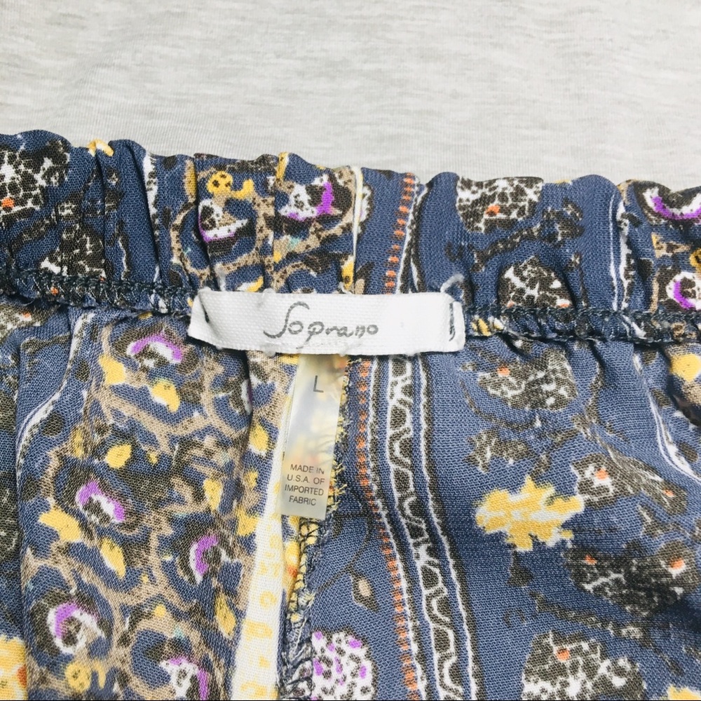 SOPRANO SHORTS BOHO PRINT FLORAL - Picture 2 of 3